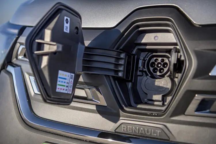 4049048 LL21 90kW 44kWh Advance [Safety] Crew Van Auto